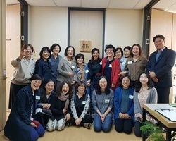 열린 공간, 마을 중재는 안전하고, 따뜻한 공간입니다.